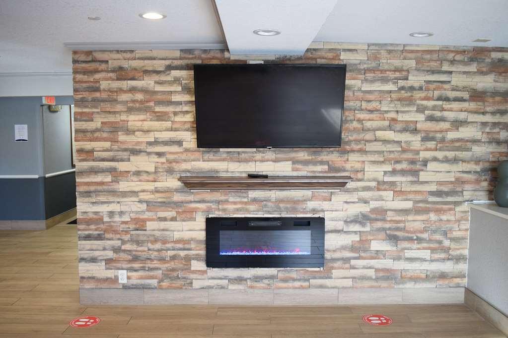 Americinn By Wyndham Glendale Milwaukee Whitefish Bay Interior photo