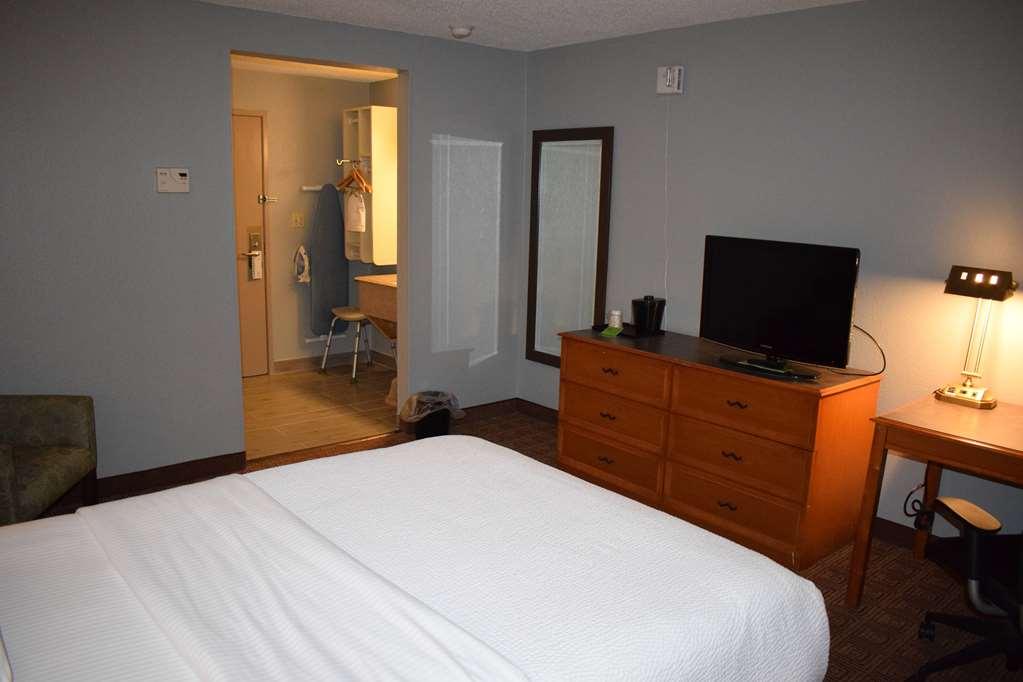Americinn By Wyndham Glendale Milwaukee Whitefish Bay Facilities photo